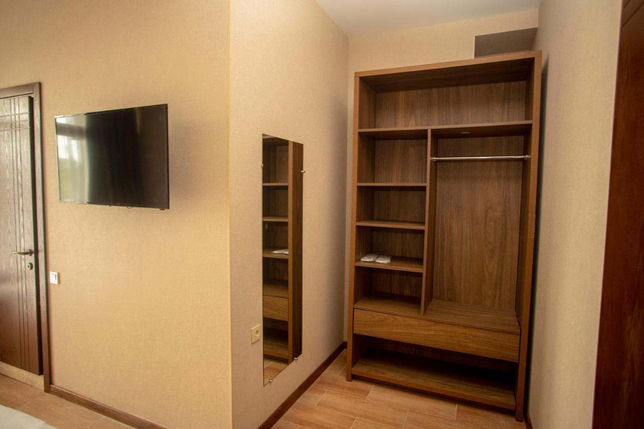 Pollux Hotel Batumi Exterior photo